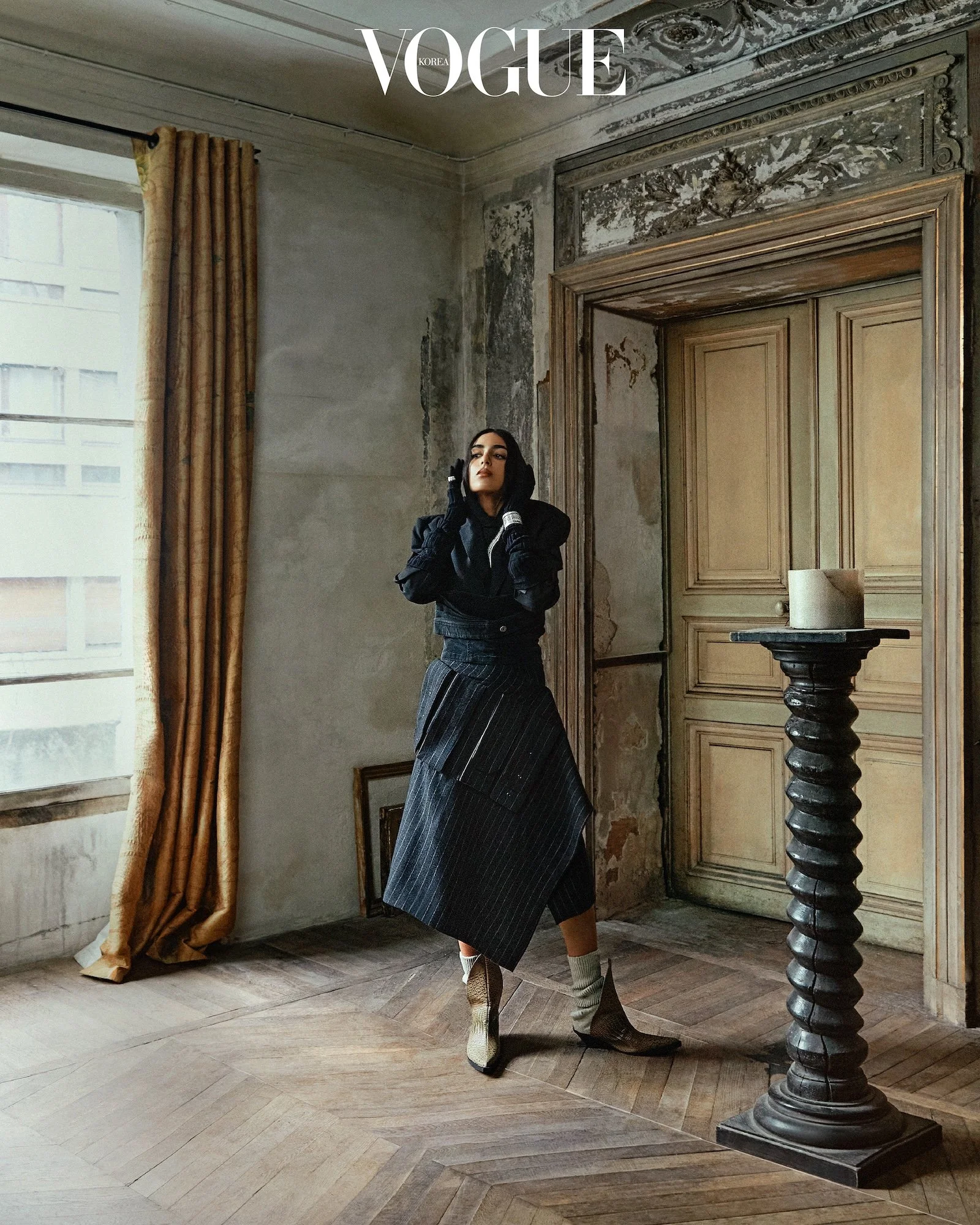 Nora-Attal-by-Hyea-W-Kang-Vogue-Korea-June-2024-12.jpeg