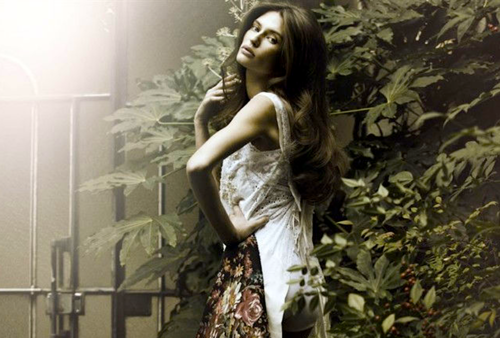Bianca-Balti-by-Signe-Vilstrup-Vanity-Fair-Italia-March-2011-11.png