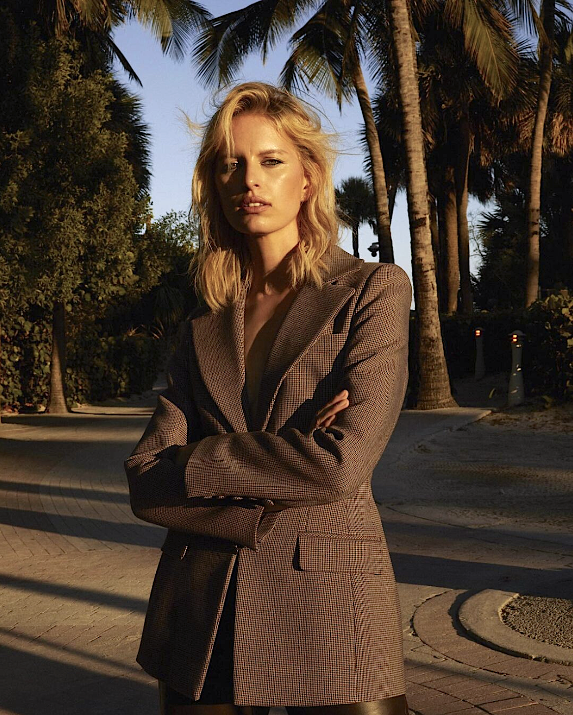 K-Karolina-Kurkova-by-Silja-Magg-Bazaar-Turkey-December-2023-1.png