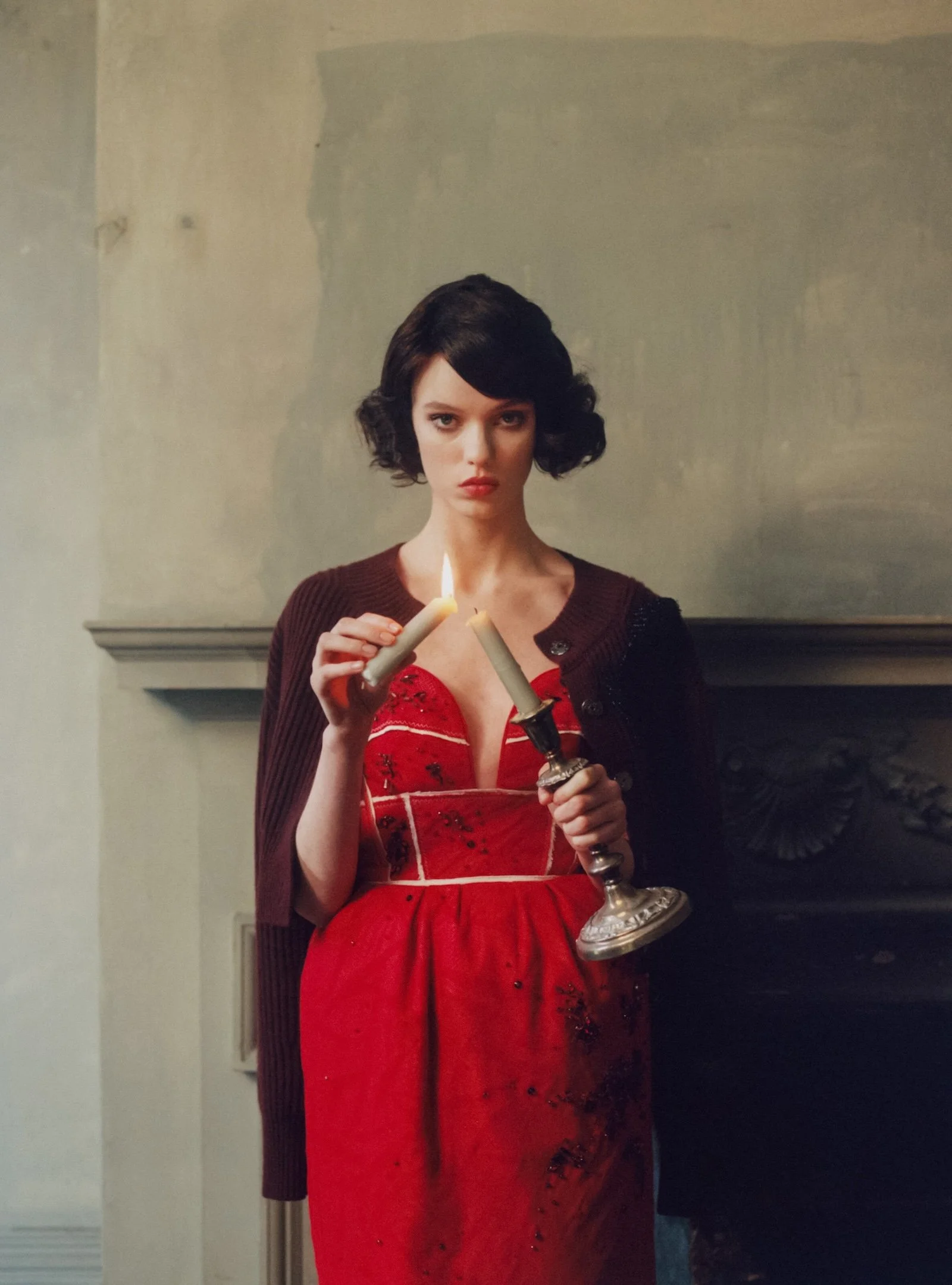 Alice-McGrath-by-Erdem-Moralioglu-Bazaar-UK-June-2024-6.jpeg