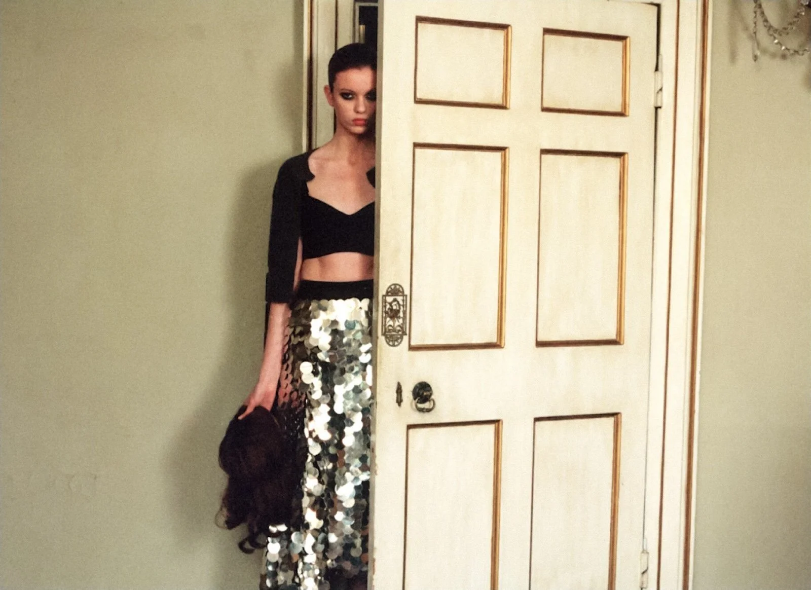 Alice-McGrath-by-Erdem-Moralioglu-Bazaar-UK-June-2024-12.jpeg