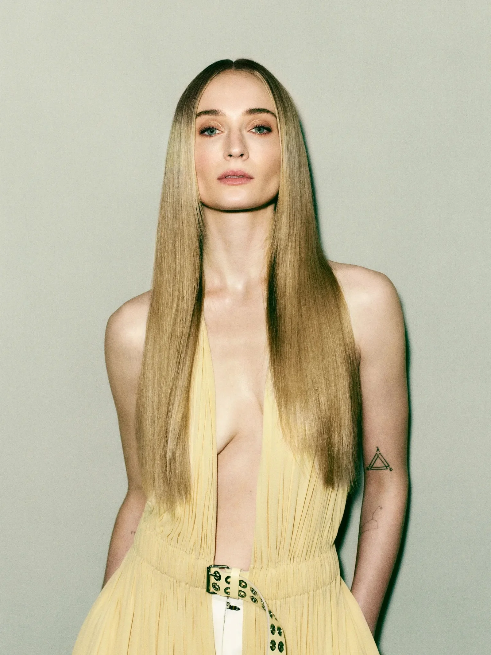 Sophie-Turner-by-Mikael-Jansson-for-British-Vogue-June-2024-1.jpeg