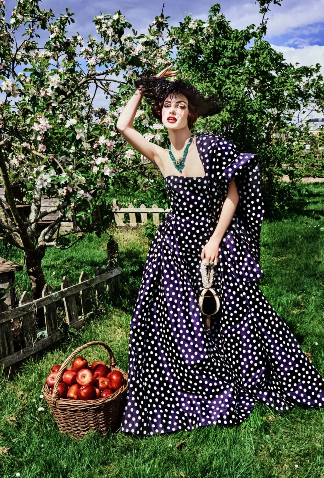 Chloe-Coutau-by-Ellen-von-Unwerth-Town-Country-Summer-2024-8.jpeg