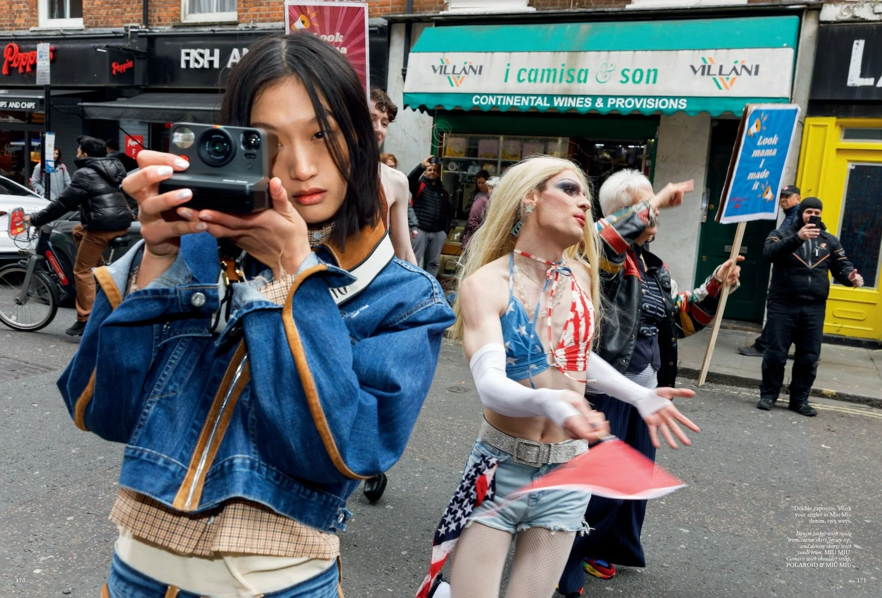 British-Vogue-July-2024-Martin-Parr-in-London-3.jpg