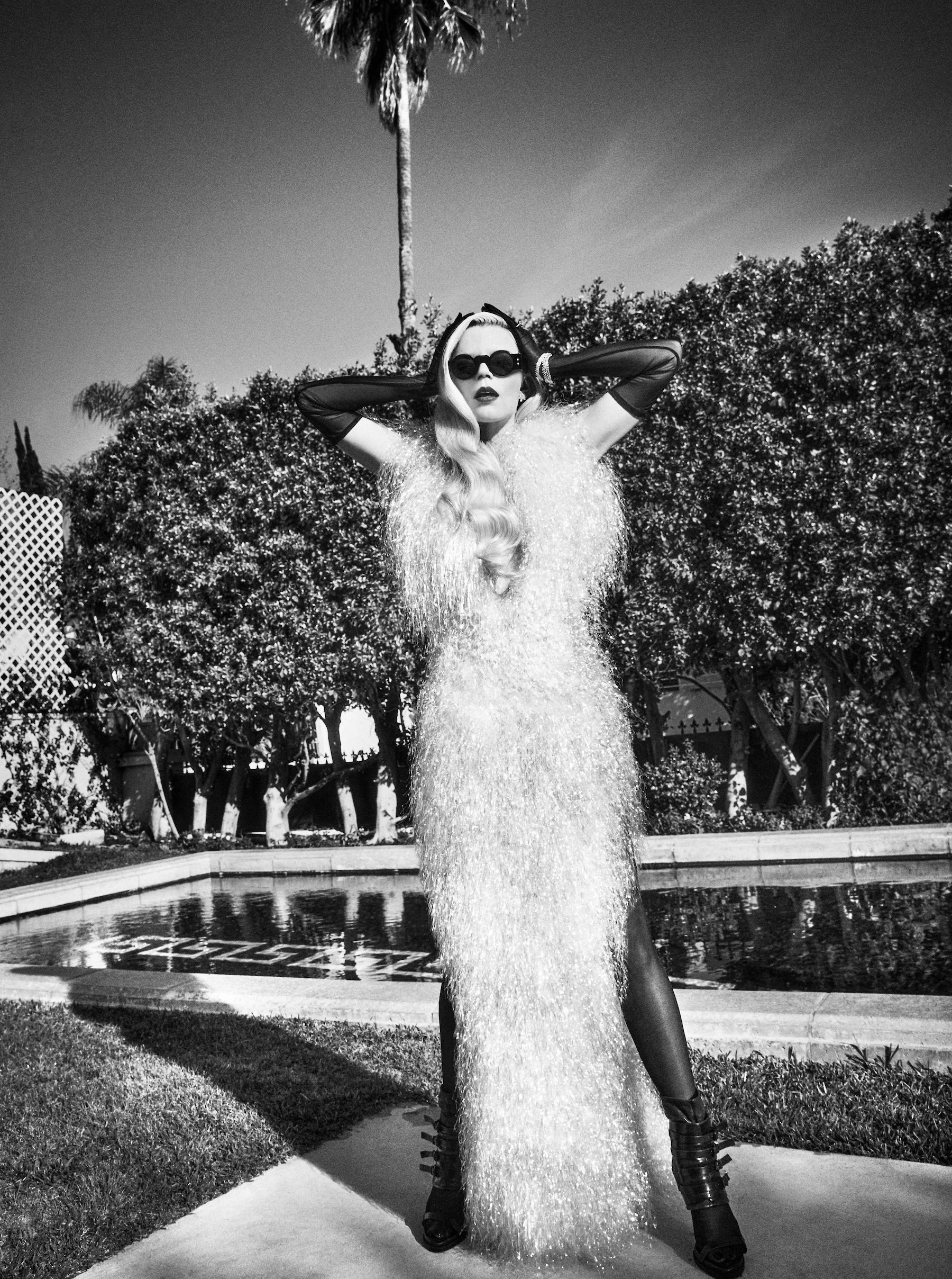 Anya-Taylor-Joy-by-Ellen-von-Unwerth-Flaunt-Magazine-June-2024-14.jpeg