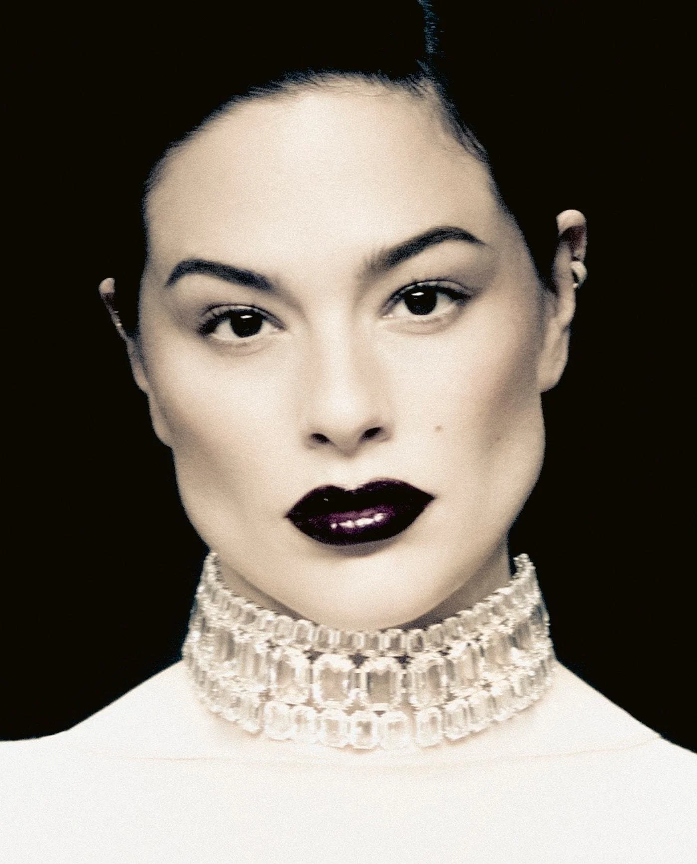 Ashley-Graham-by-Luka-Booth-Vogue-Czech-July-2024-8.jpeg