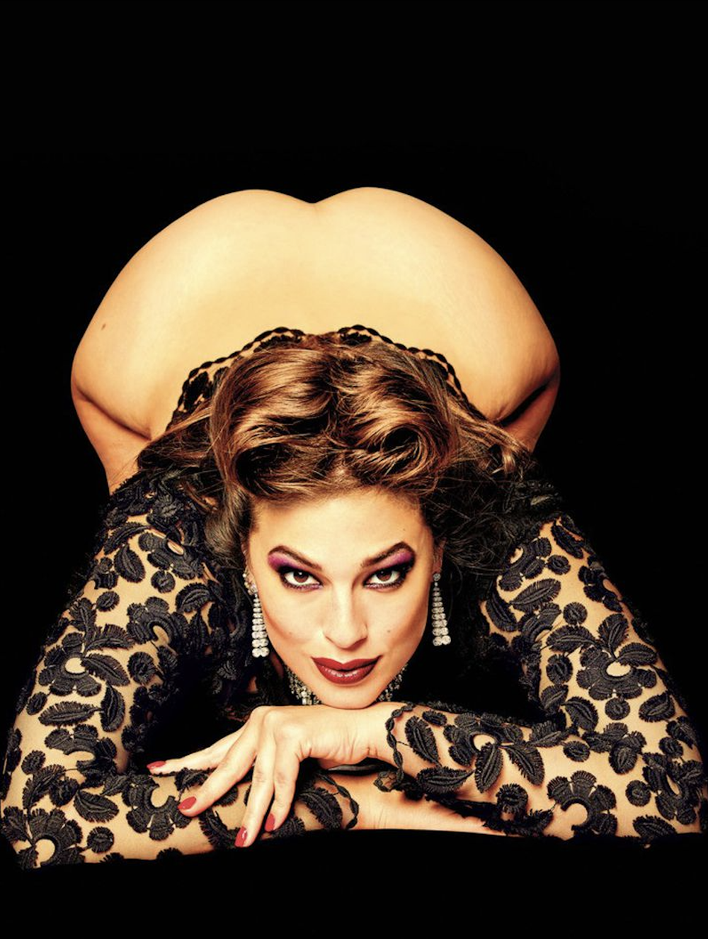 Ashley-Graham-for-New-York-Magazine-August-2017-1.png