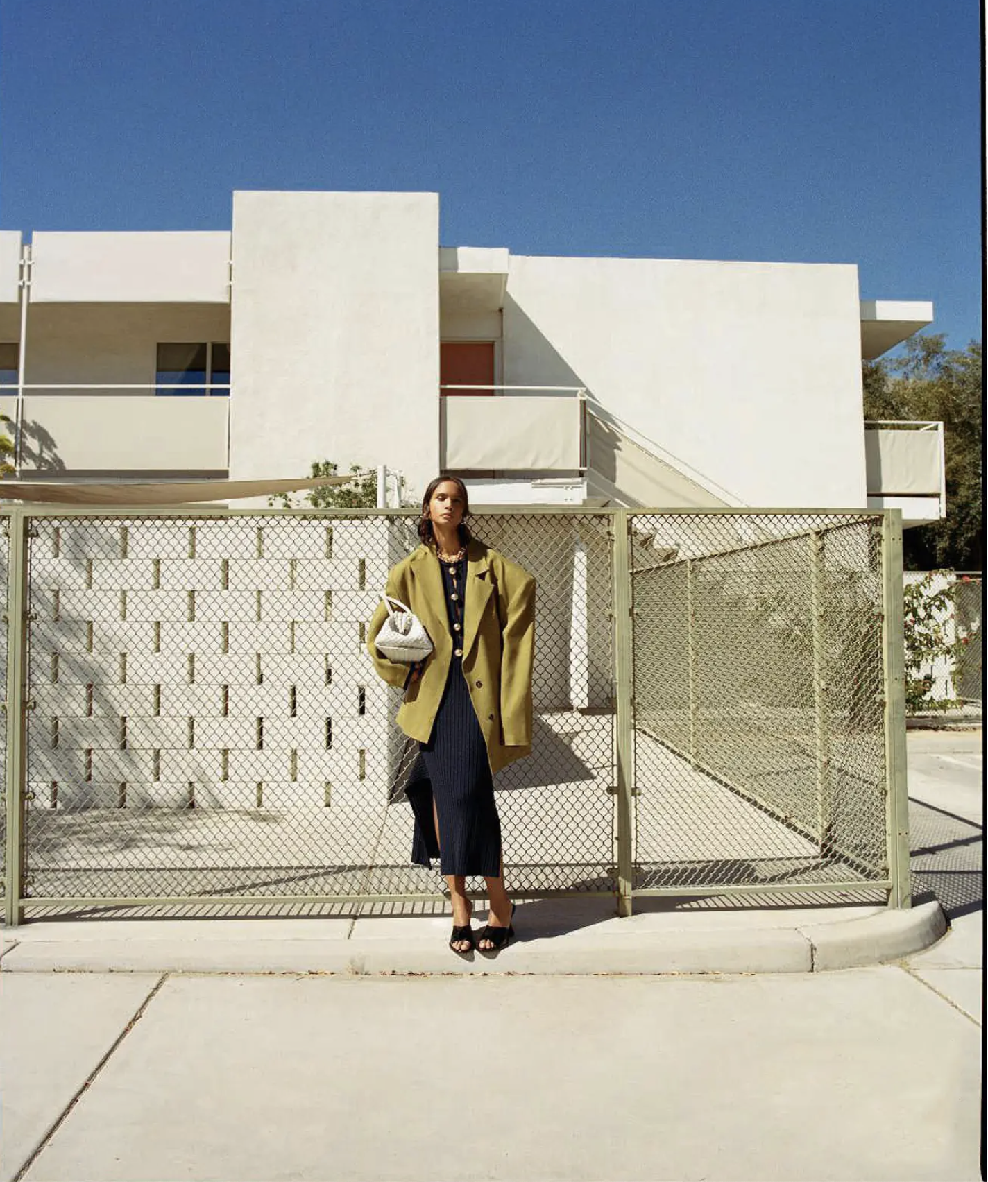 Malaika-Holmen-by-Riccardo-Vimercati-ELLE-Italy-June-20-2024-14.png