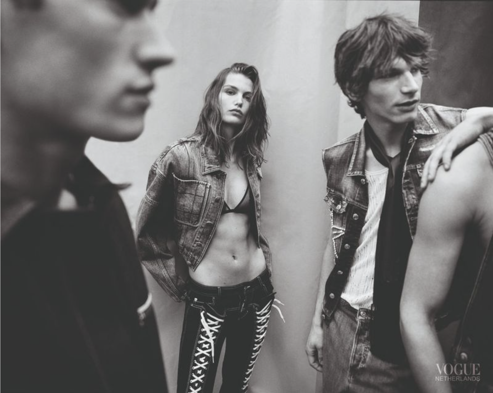 Luna-Bijl-by-Rasmus-Weng-Karlsen-Vogue-Netherlands-June-2024-8.png