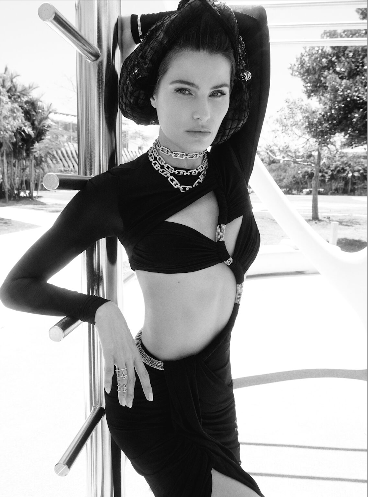 Bombshells-by-Alvaro-Beamud-Cortes-V-Magazine-149-2024-6.png