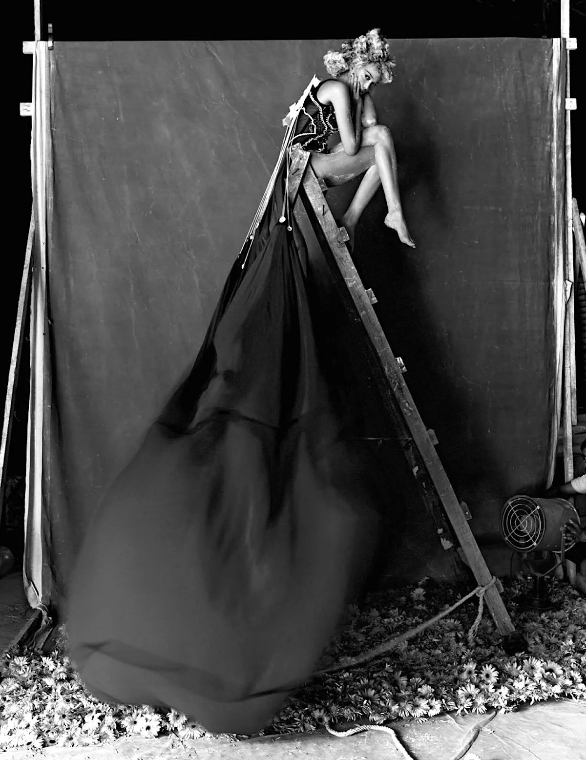 Kristian-Schuller-Vogue-India-October-2017-9.jpg