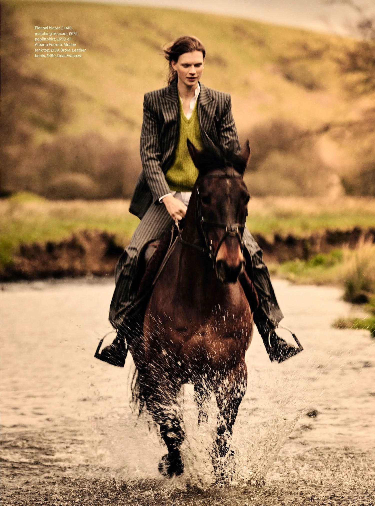 Sara-Eirud-by-B00-George-Harpers-UK-July-August-2024-11.jpg