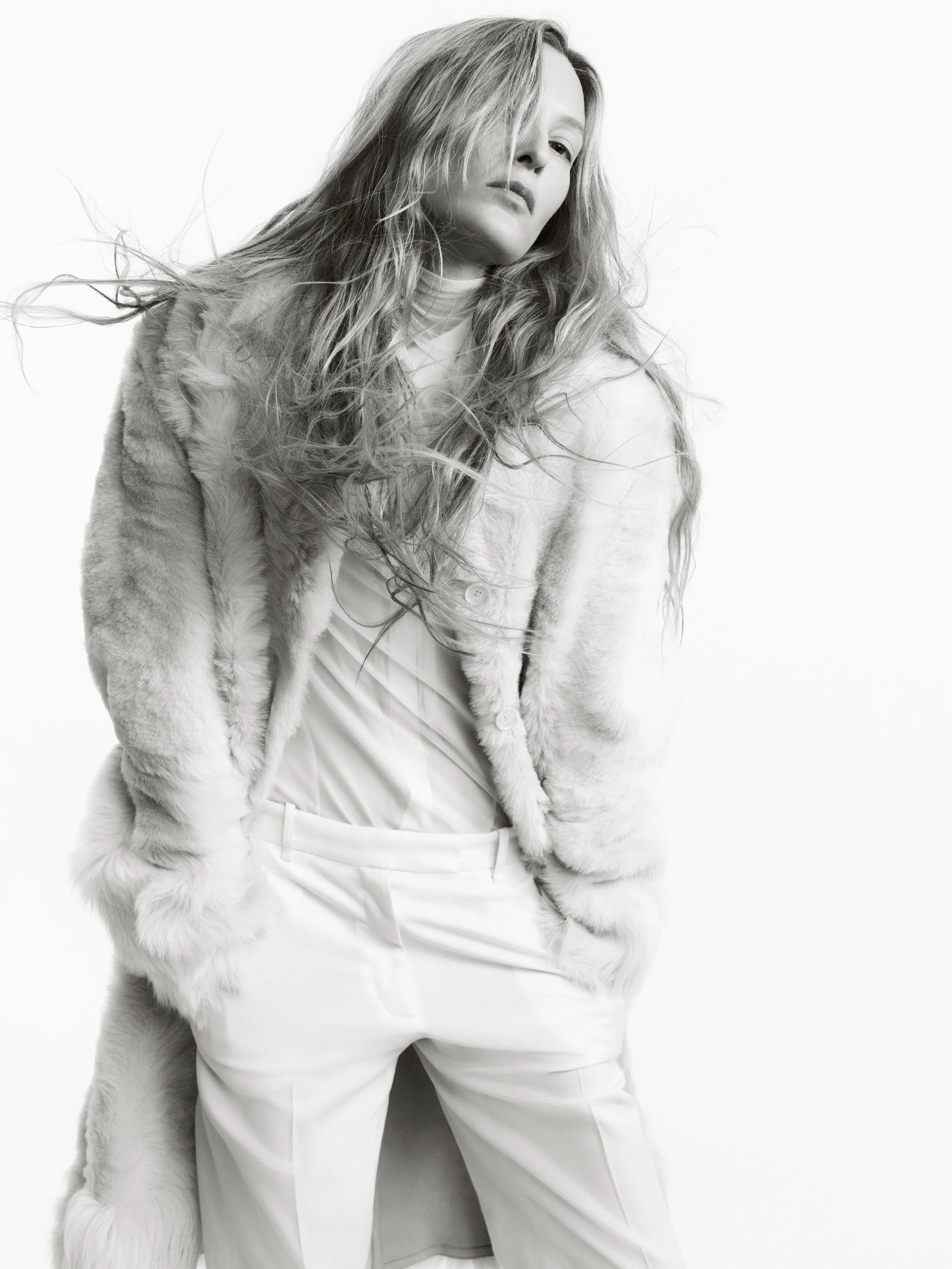 Mikael-Jansson-Texture-Volume-Color-Vogue-US-August-2024-8.jpeg