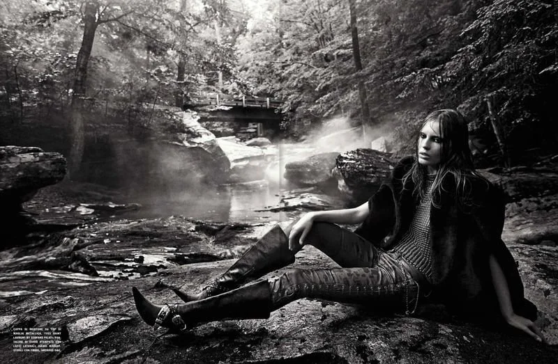 Nadja-Bender-by-Mario-Sorrenti-Vogue-Italia-November-2012-10.jpg