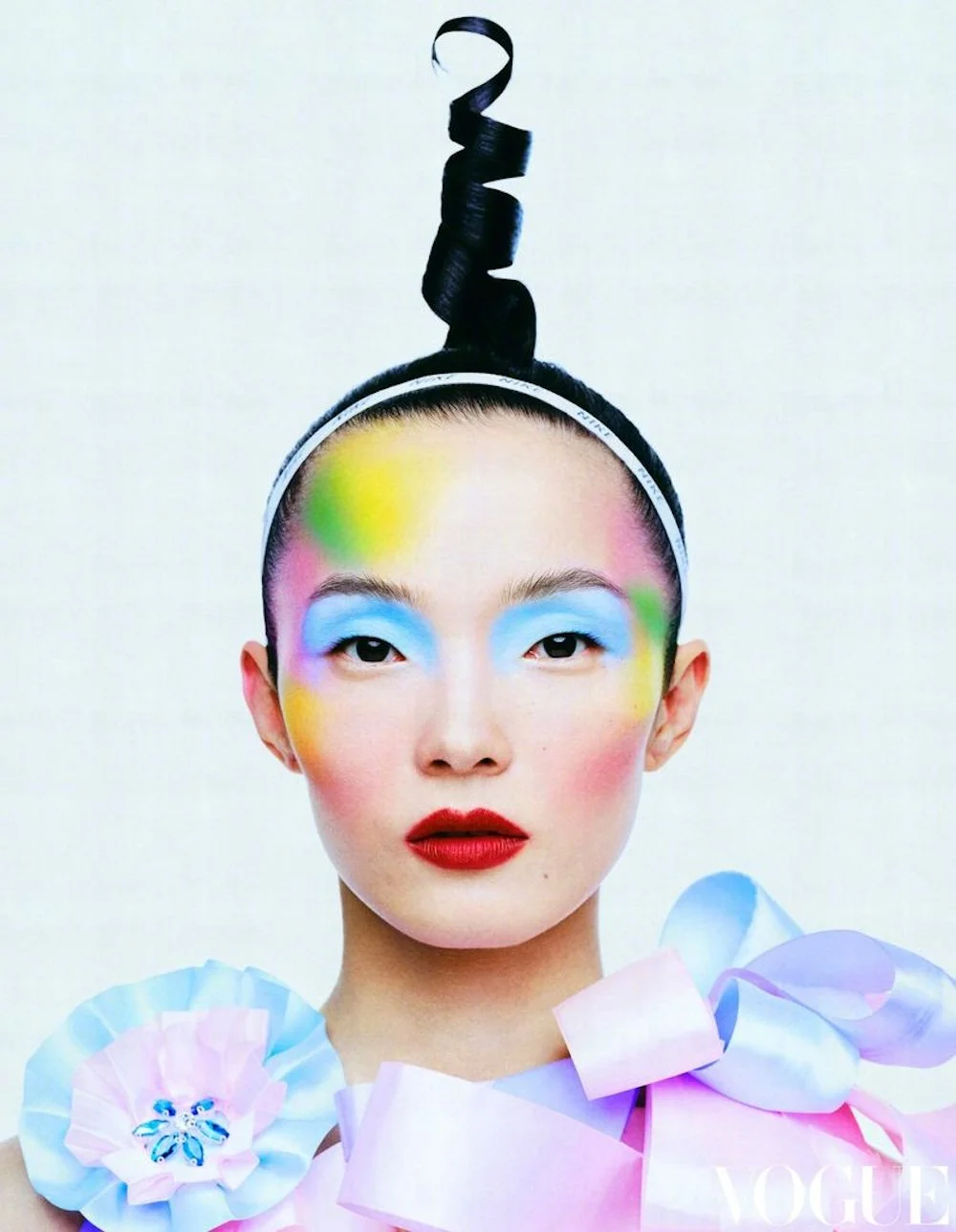 Xiao-Wen-Ju-by-Leslie-Zhang-in-Vogue-China-August-2024-7.jpg