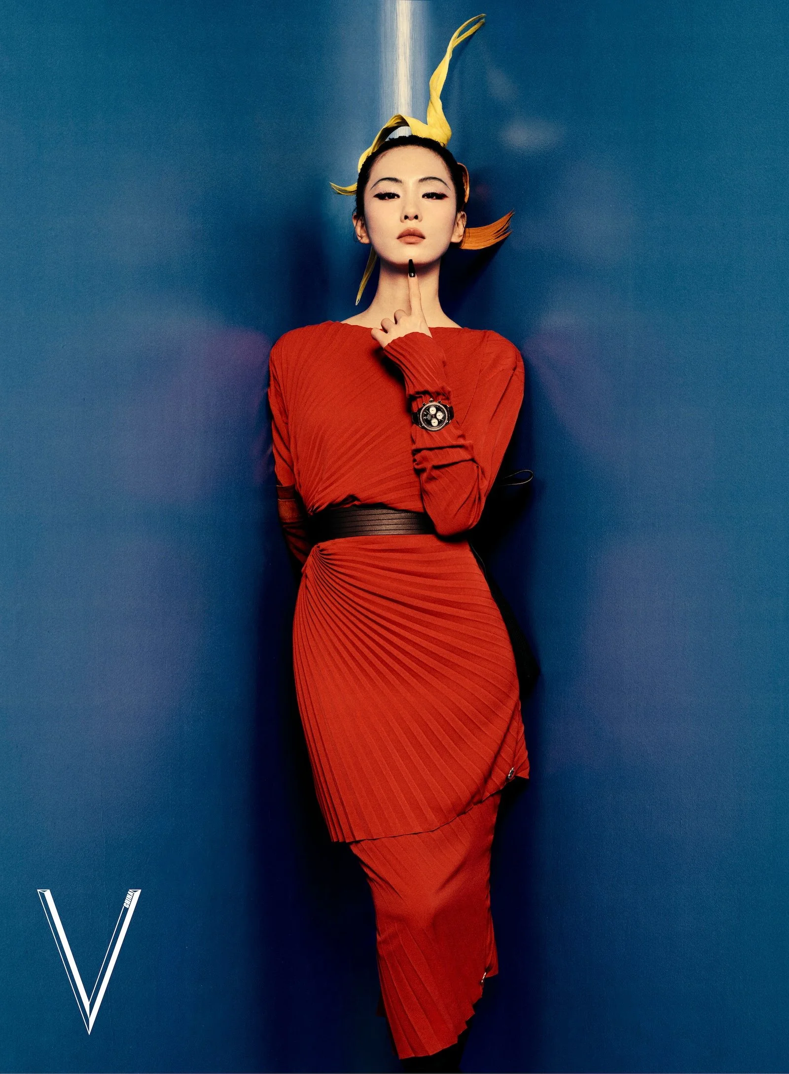 Liu-Shishi-by-Fufu-Collective-V-Magazine-China-Olympic-Issue-2024-18.jpeg