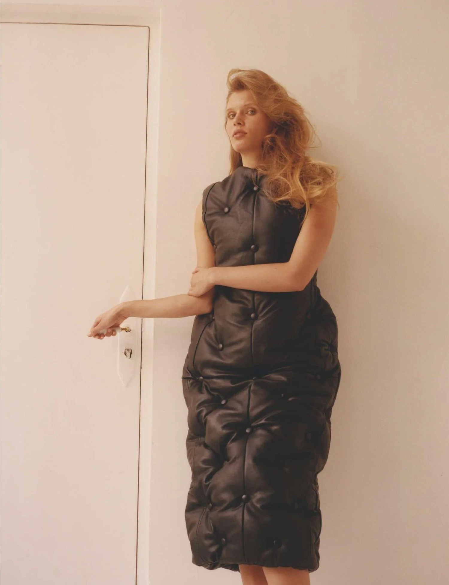 Ida-Heiner-by-Colin-Dodgson-Harpers-Bazaar-France-August-2024-6.jpeg