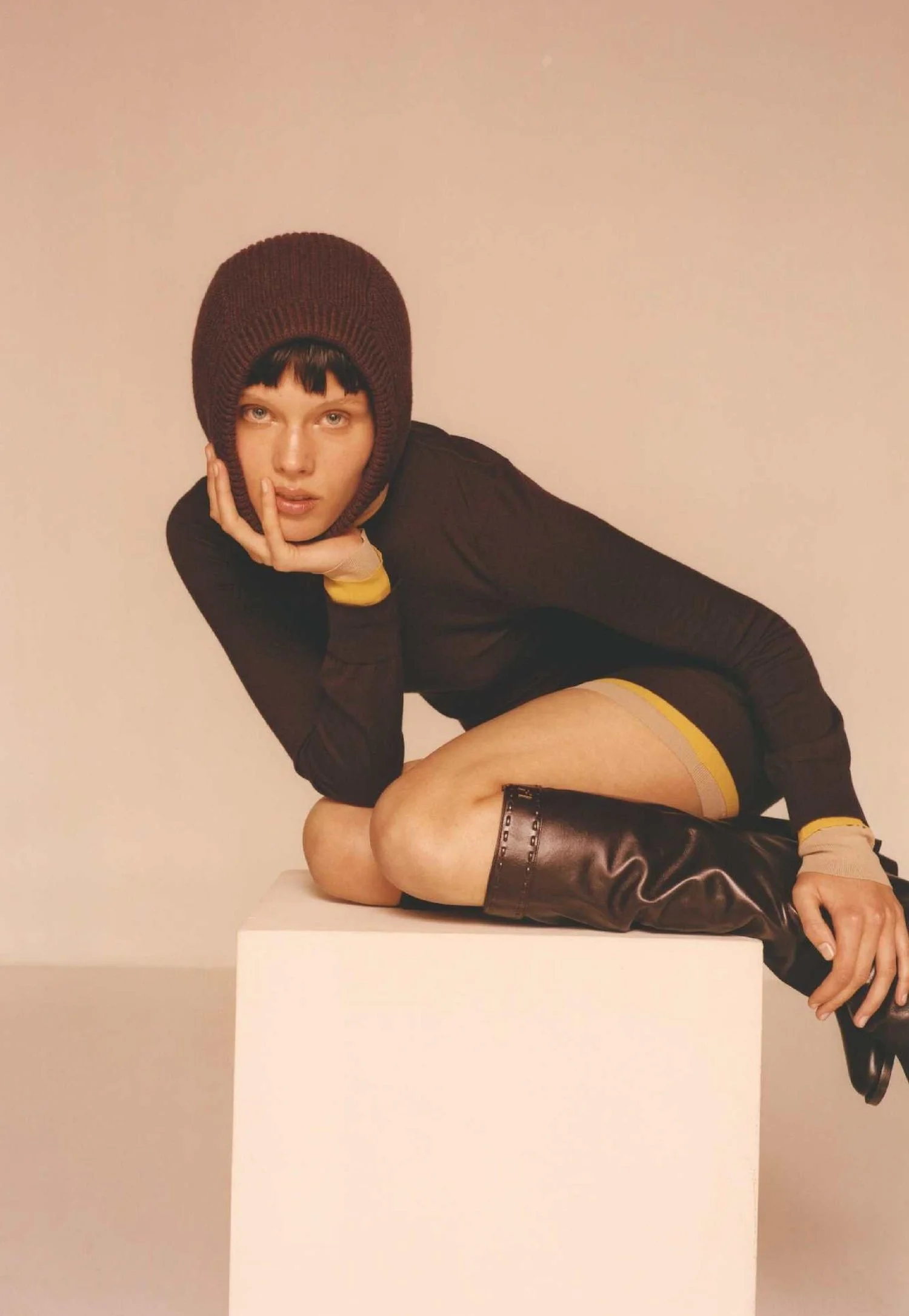 Ida-Heiner-by-Colin-Dodgson-Harpers-Bazaar-France-August-2024-12.jpeg