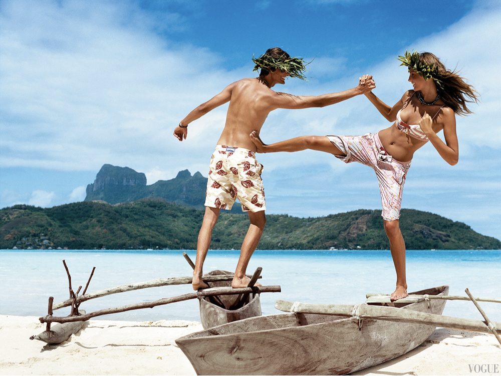 Daria Werbowy-by-Patrick-Demarchelier-Bora-Bora-Vogue-US-December-2004-11.png