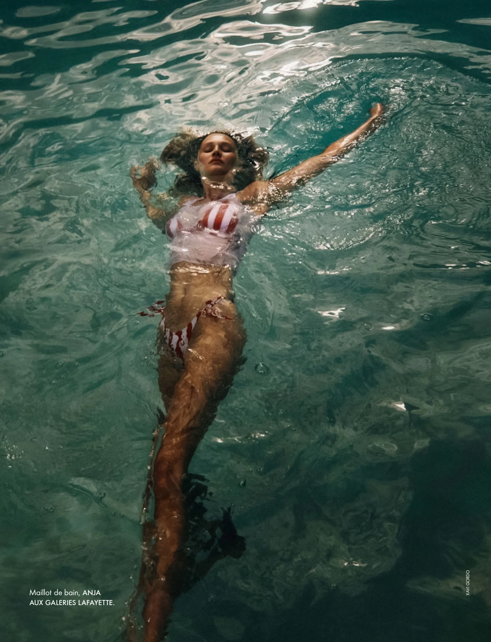 Toni=Garrn-by-Xavi-Gordo-ELLE-France-Aug-8-2024-14.jpeg