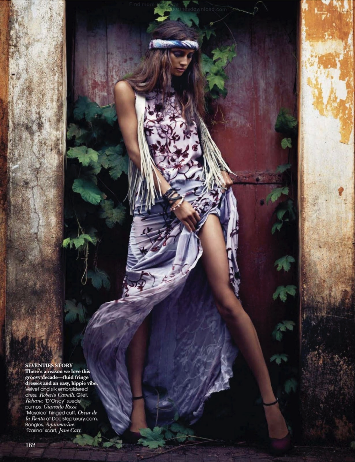 Anna-Schilling-by-James-Meakin-in-Vogue-India-January-2012-7.png