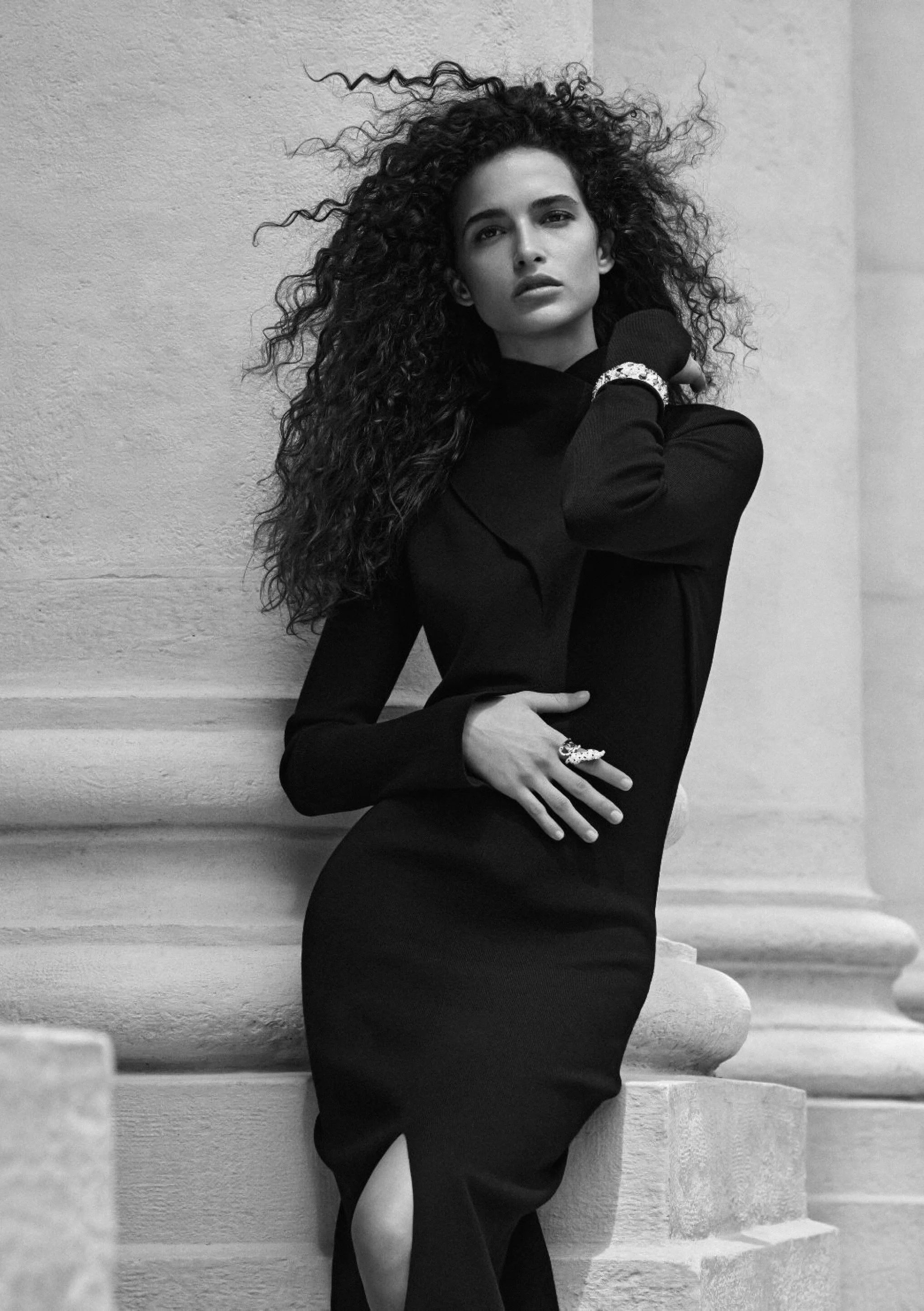 Chiara-Scelsi-by-Andreas-Ortner-ELLE-Germany-September-2024-4.jpg