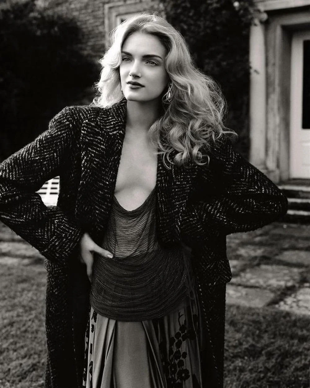 Lily-Donaldson-by-Carter-Smith-British-Vogue-December-2005-5.jpg