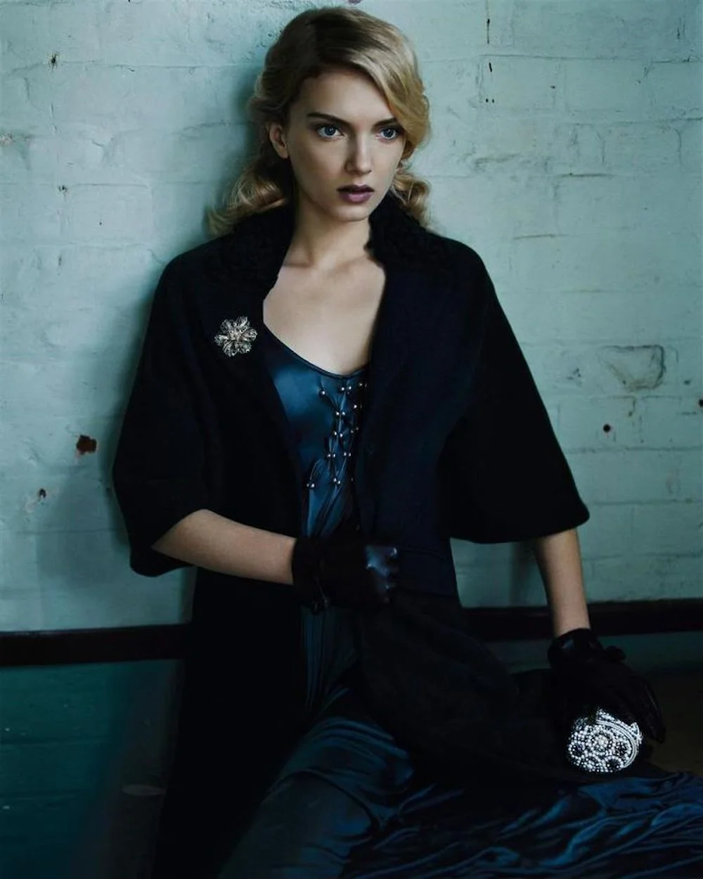 Lily-Donaldson-by-Carter-Smith-British-Vogue-December-2005-8.jpg