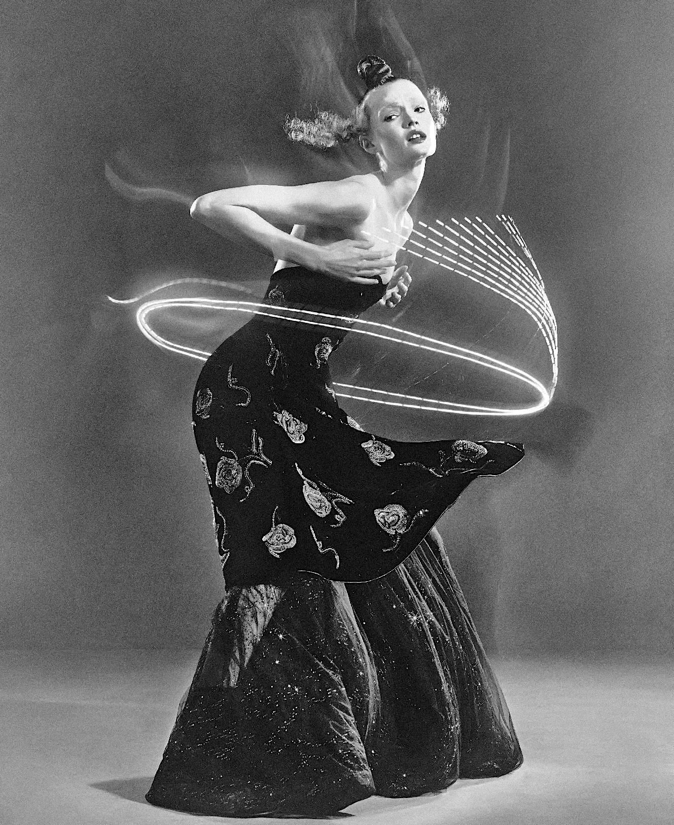 Lulu-Tenney-by-Elizaveta-Porodina-Harpers-Bazaar-Italia-September-2024-12.jpeg