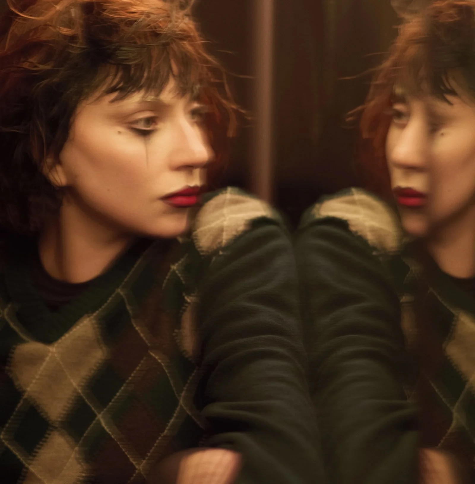 Lady-Gaga-by-Ethan-James-Green-Vogue-US-October-2024-11.jpg