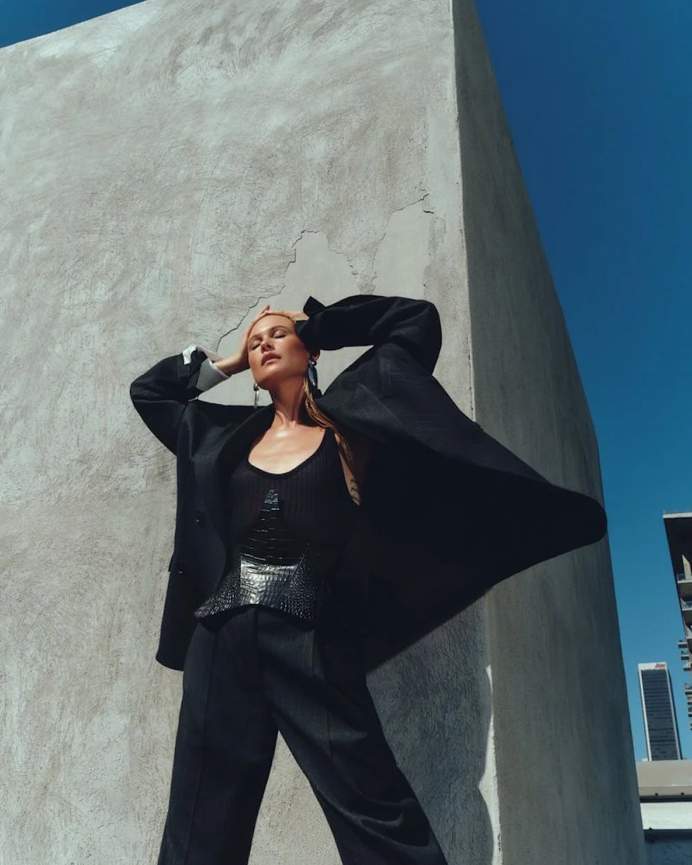 Behati-Prinsloo-by-Jonny-Marlow-Harpers-Bazaar-Greece-October 2024-9.jpeg