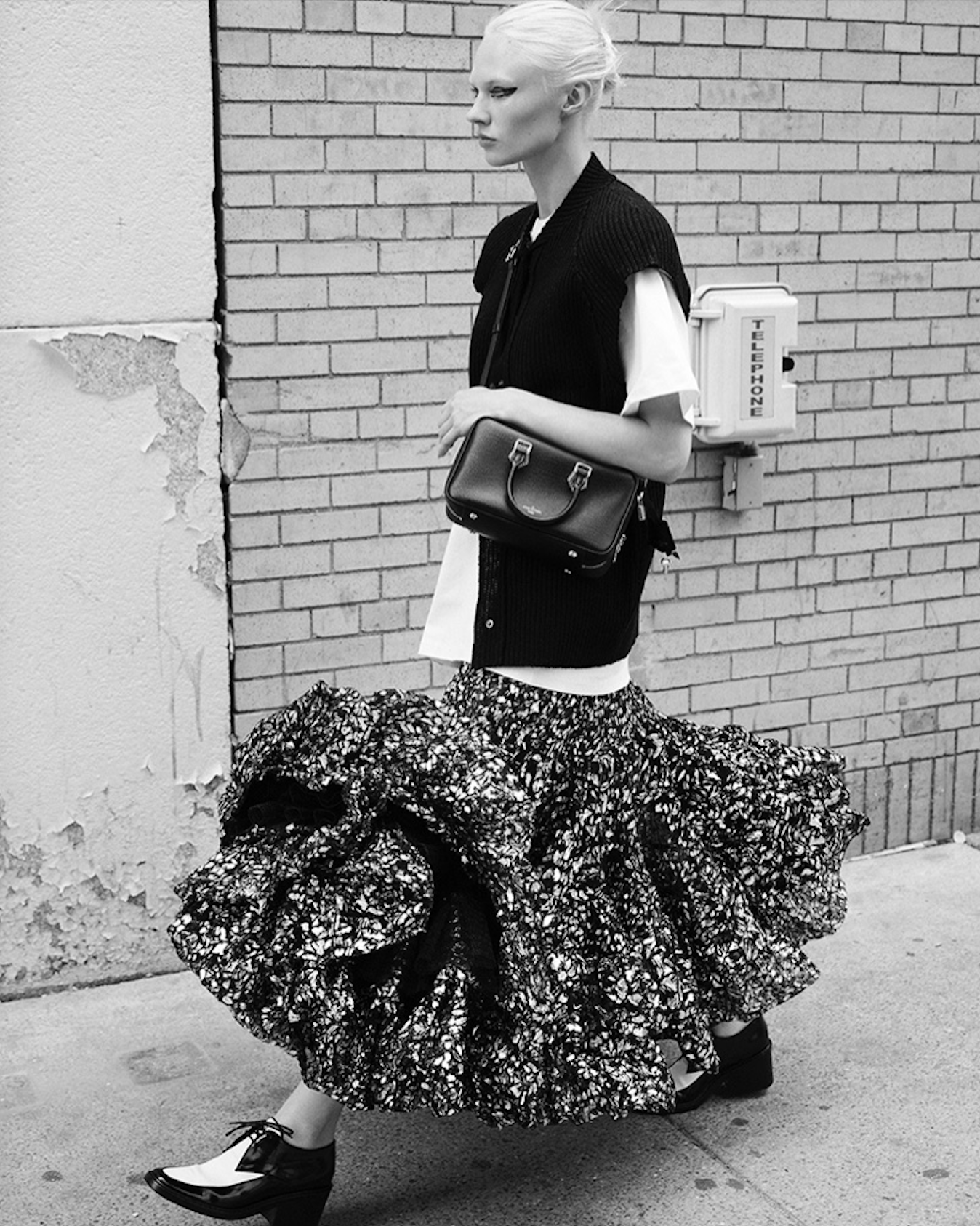 Vilma-Sjoberg-in-Louis-Vuitton-for-SCMP-Style-3.png