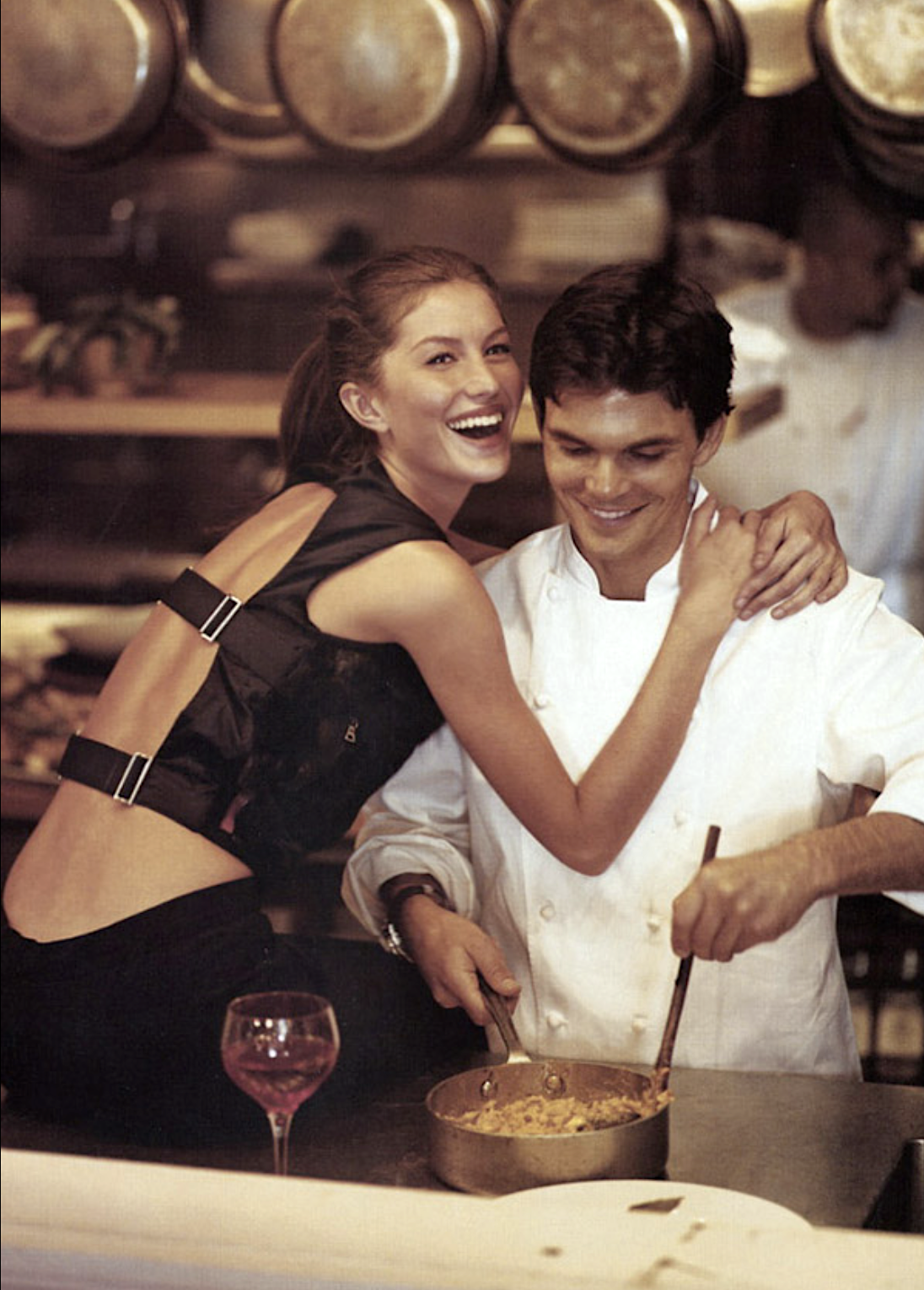 Gisele-Bundchen-by-Steven-Meisel-Vogue-US-August-1999-5.png