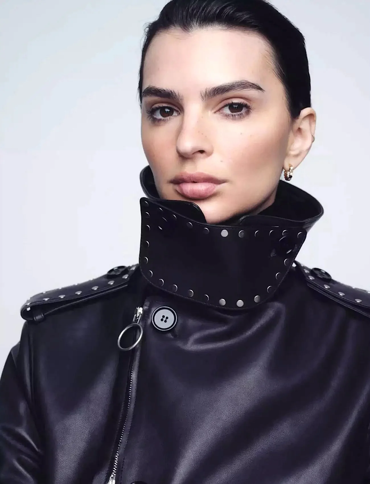 Emily-Ratajkowski-Elle-France-September-2024-Nathaniel-Goldberg-15.jpeg