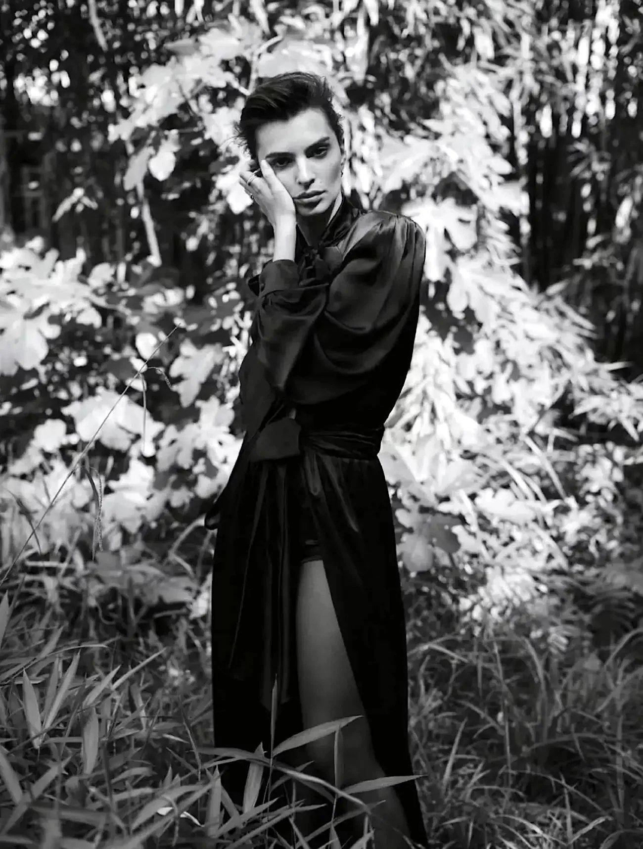 Emily-Ratajkowski-Elle-France-September-2024-Nathaniel-Goldberg-16.jpeg