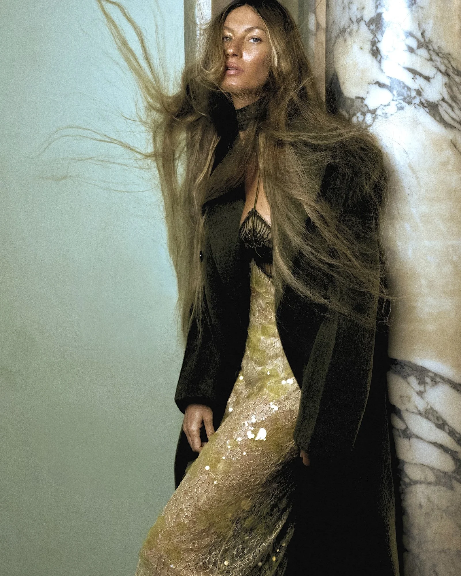 G-Gisele-Bundchen-by-Lufre-vogue-brazil-september-2024-10.jpeg
