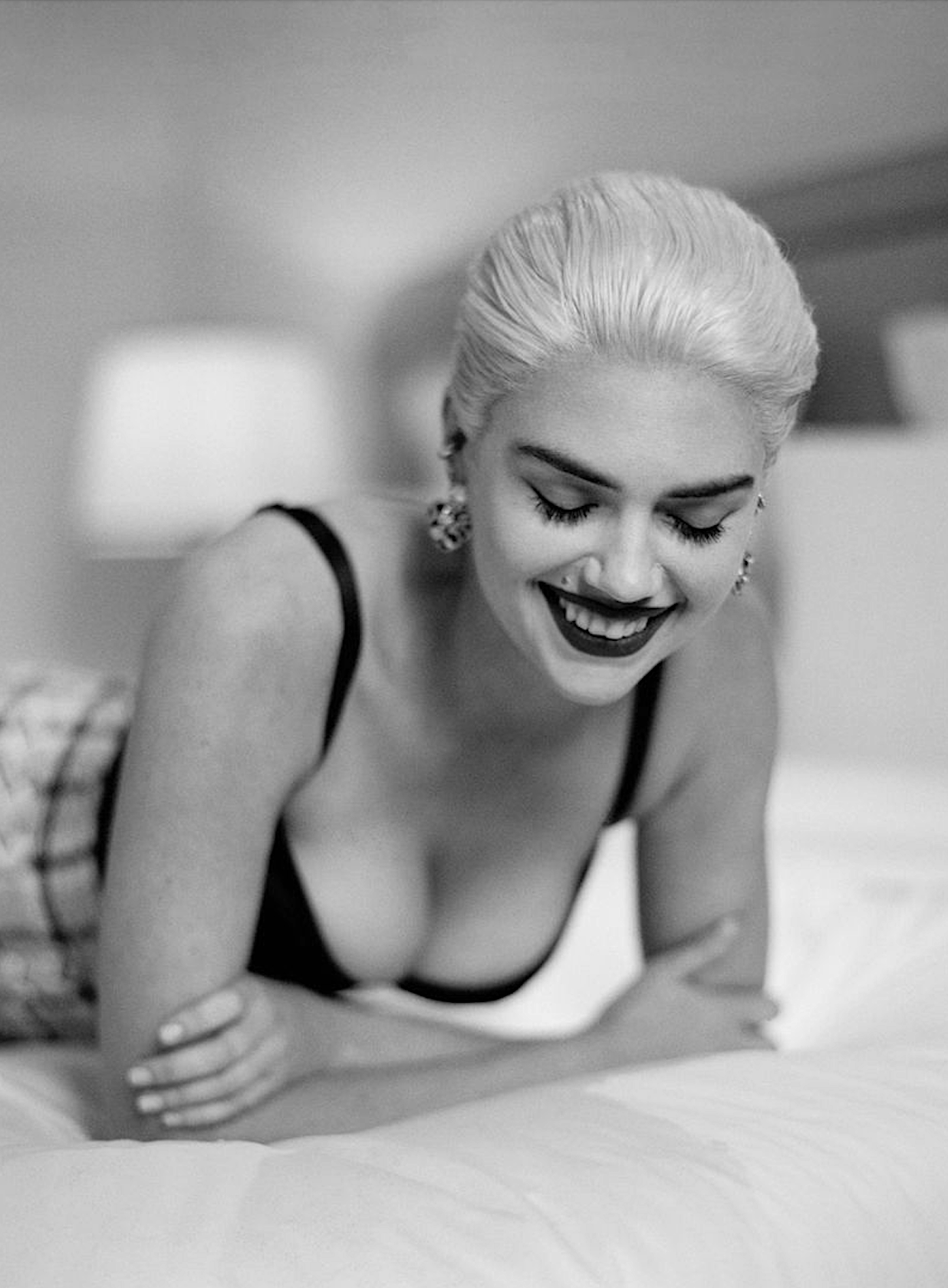 Kate-Upton-by-Sebastian-Faena-032c-June-2024-7.png