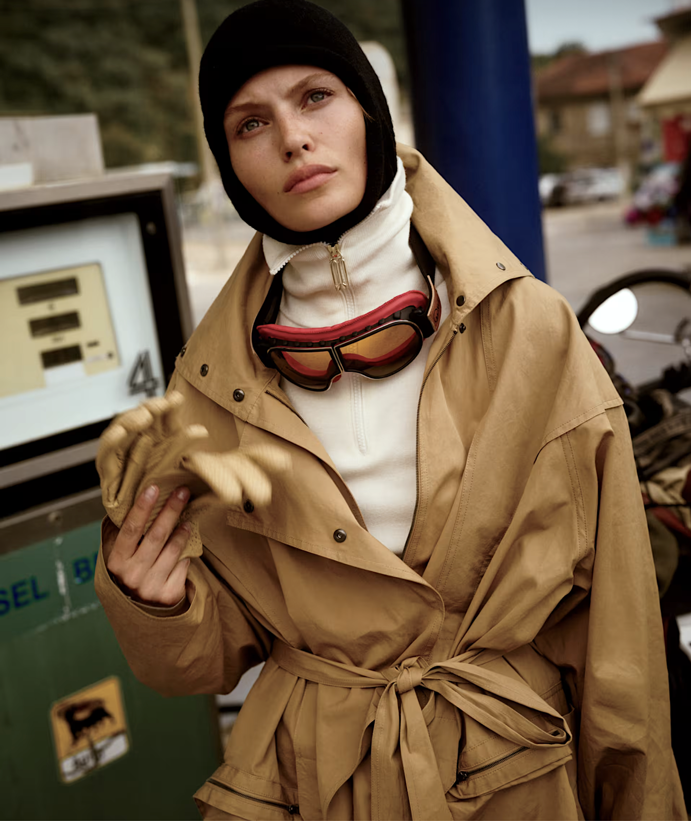 Bibi-Breslin-by-Josh-Olins-Road-Runner-October-2024-WSJ-Magazine-6.png