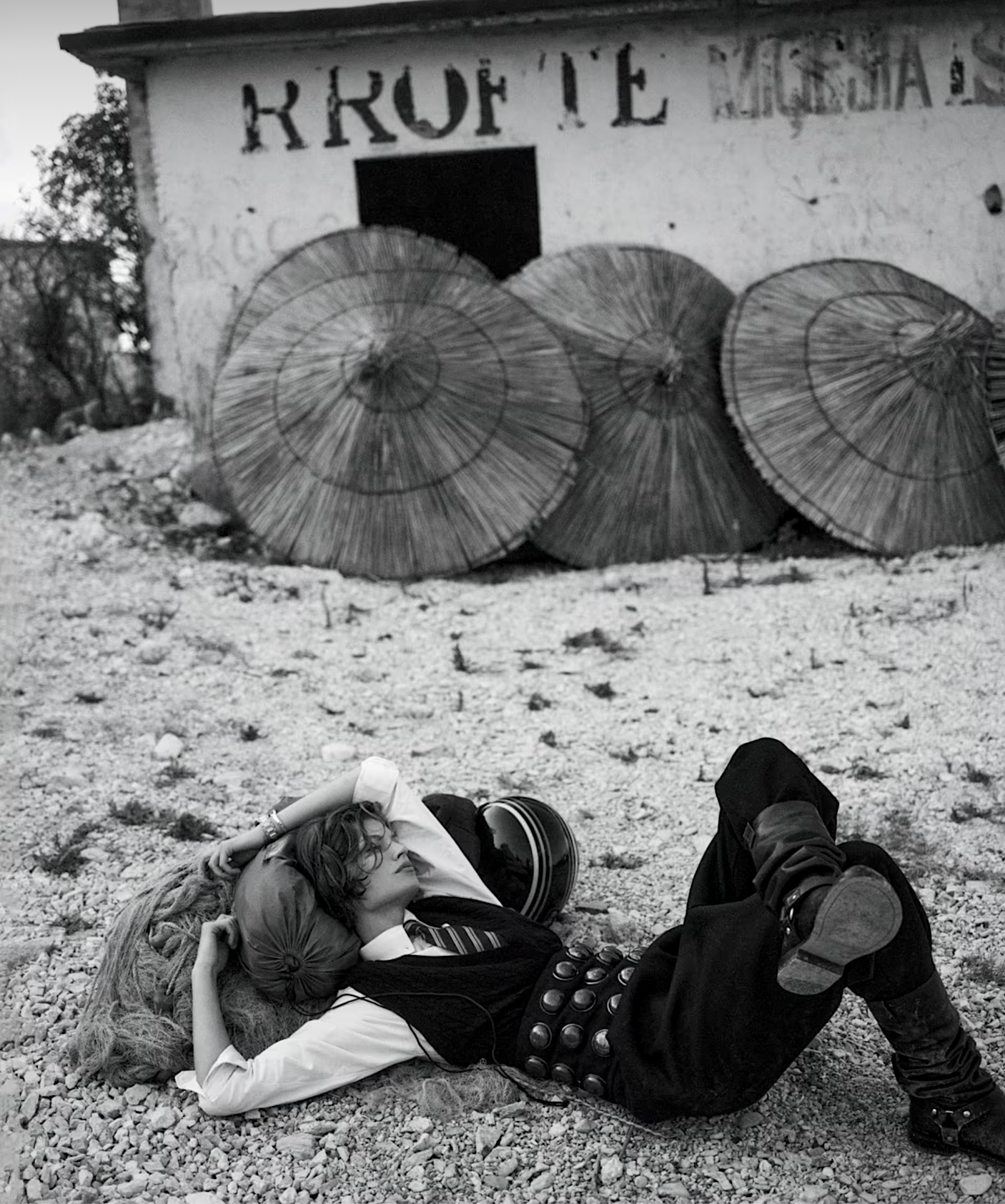 Bibi-Breslin-by-Josh-Olins-Road-Runner-October-2024-WSJ-Magazine-18.png