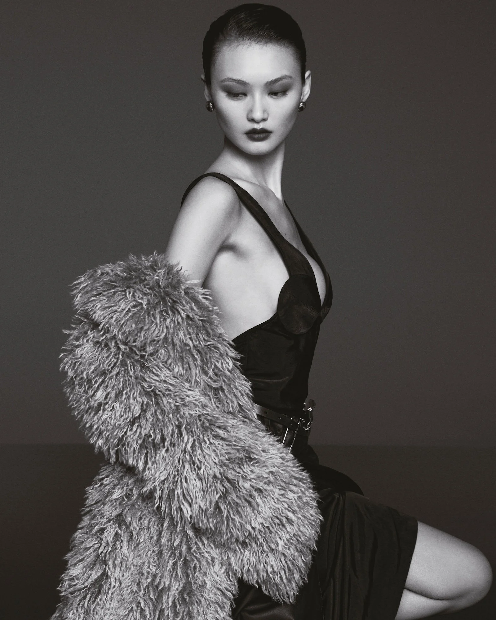 He-Cong-by-Jumbo-Tsui-Vogue-Hong-Kong-October-2024-3.jpeg