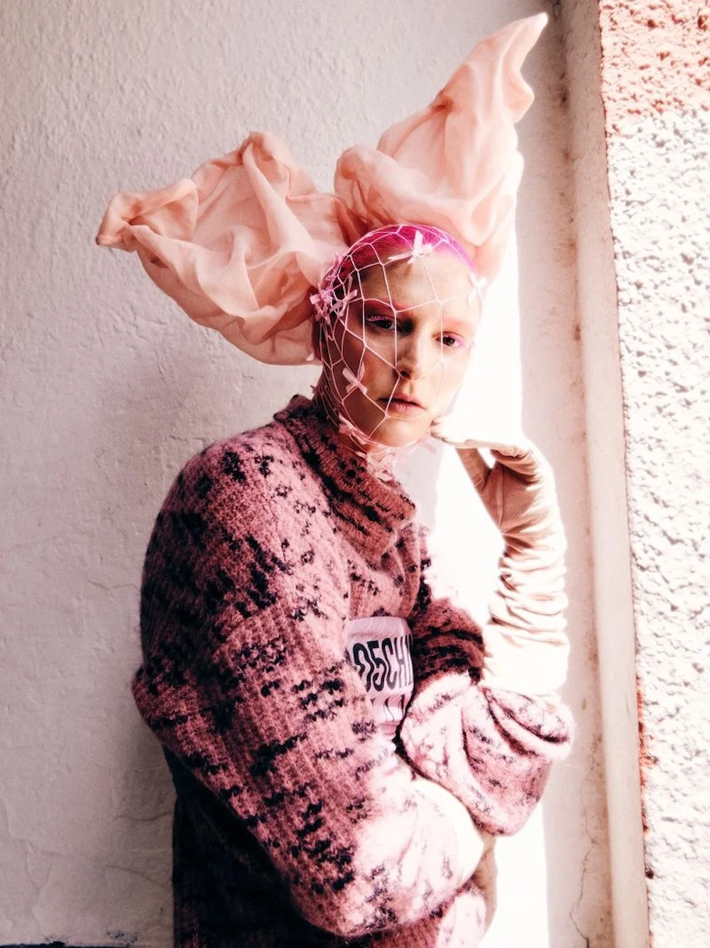 Ros-Georgiou-by-Rocio-Ramos-Vogue-Arabia-September-2024-7.jpg