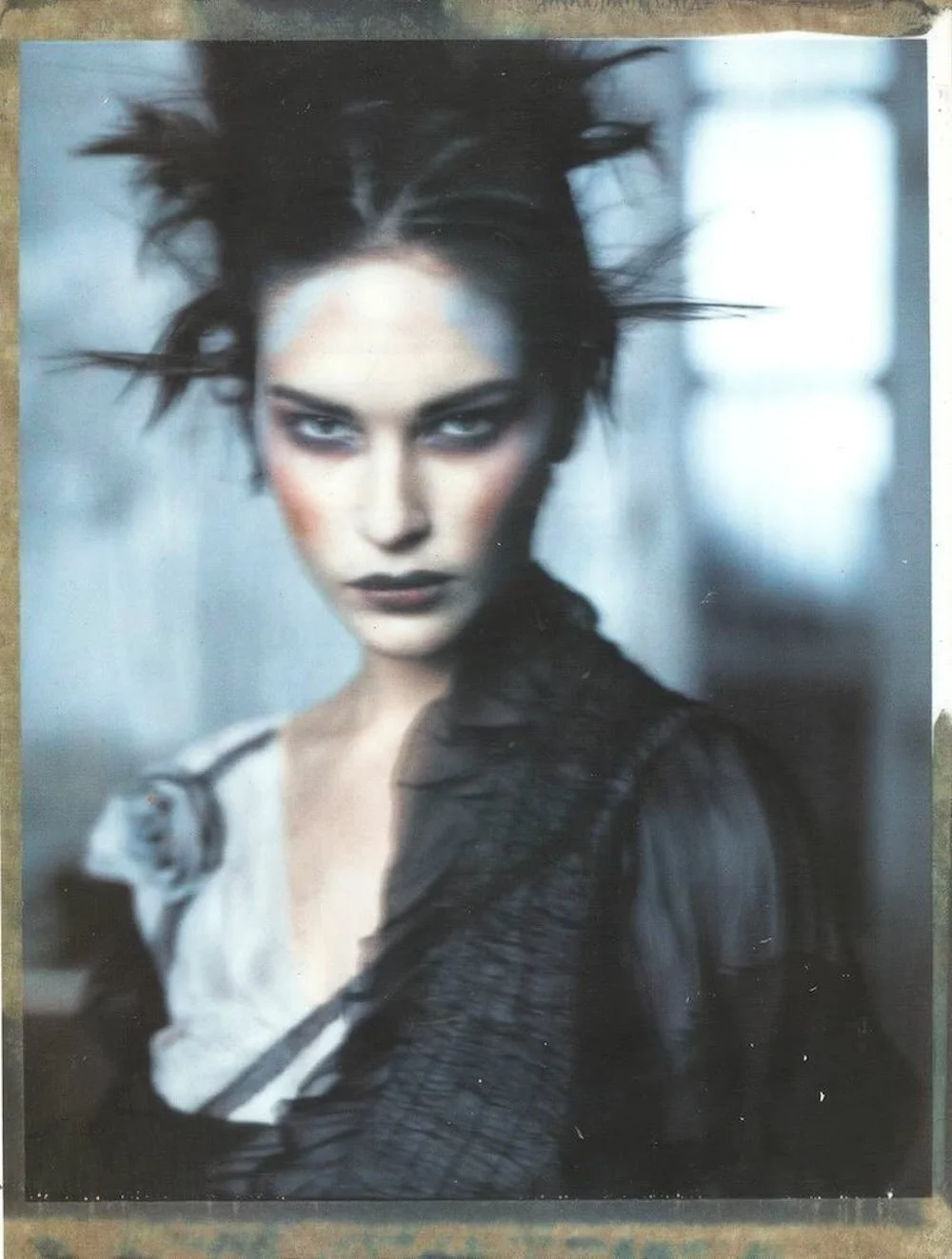 Erin-Wasson-by-Paolo-Roversi-Vogue-Italia-August-2008-4.jpg