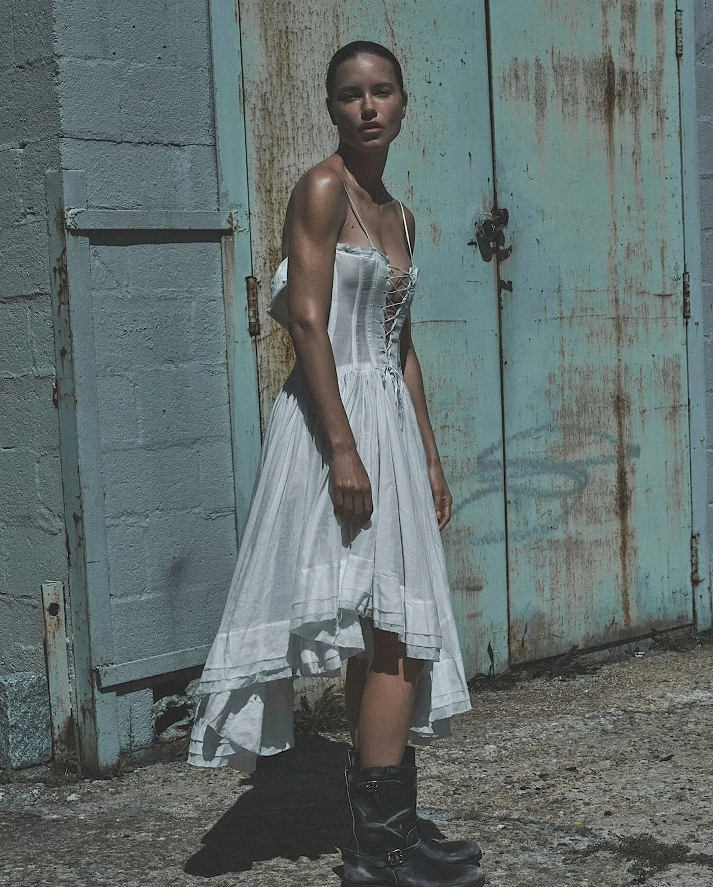 Adriana-Lima-by-Daniel-Jackson-Vogue-Espana-November-2024-4.jpeg