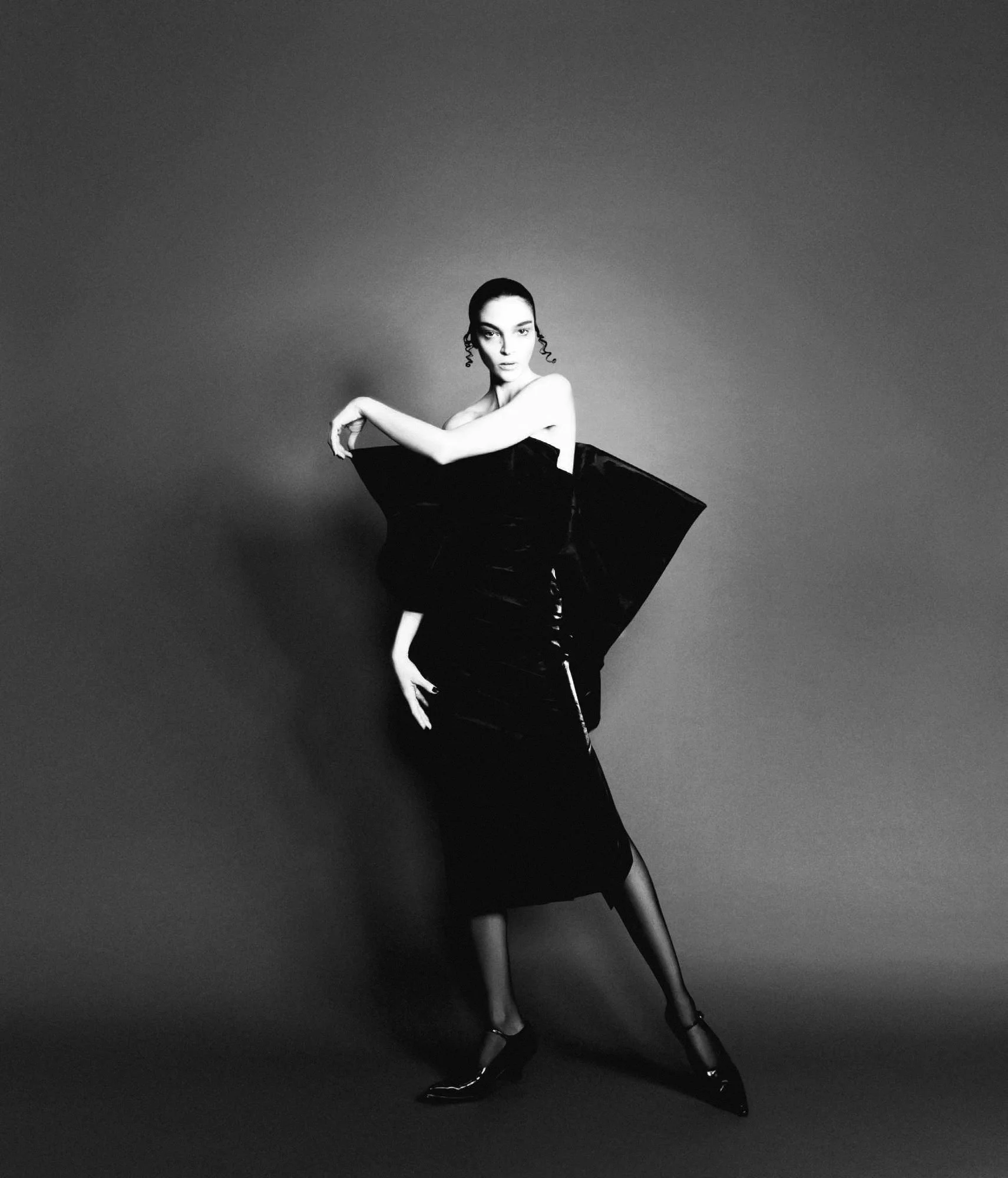 Mariacarla-Boscono-by-Carlijn-Jacobs-D-la-Repubblica-10-19-2024-3.jpeg