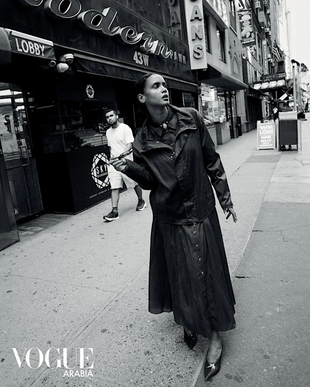 Malaika-Holmen-by-David-Roemer-in-Vogue-Arabia-September-2024-11.jpg