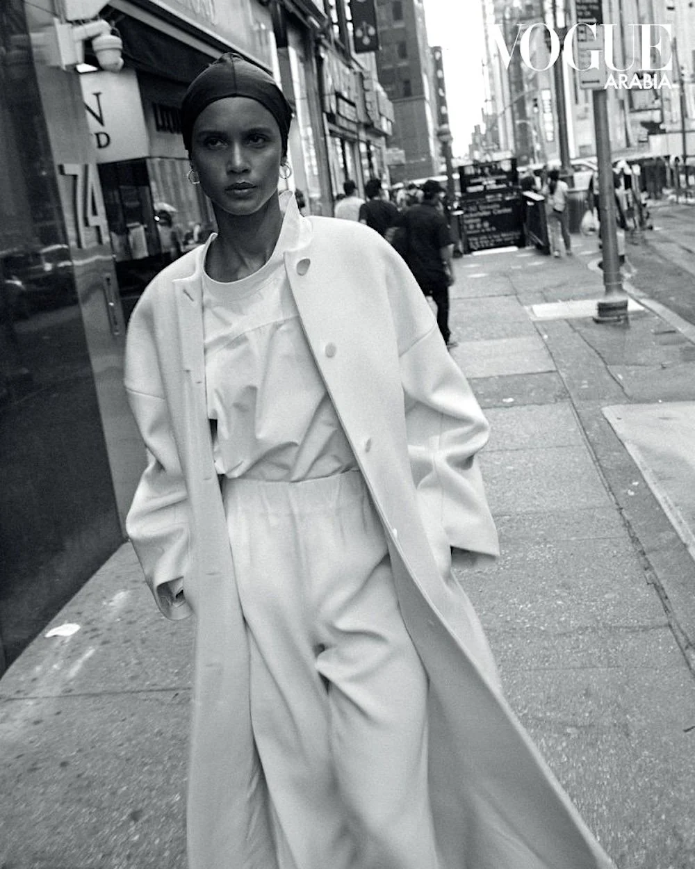 Malaika-Holmen-by-David-Roemer-in-Vogue-Arabia-September-2024-10.jpg
