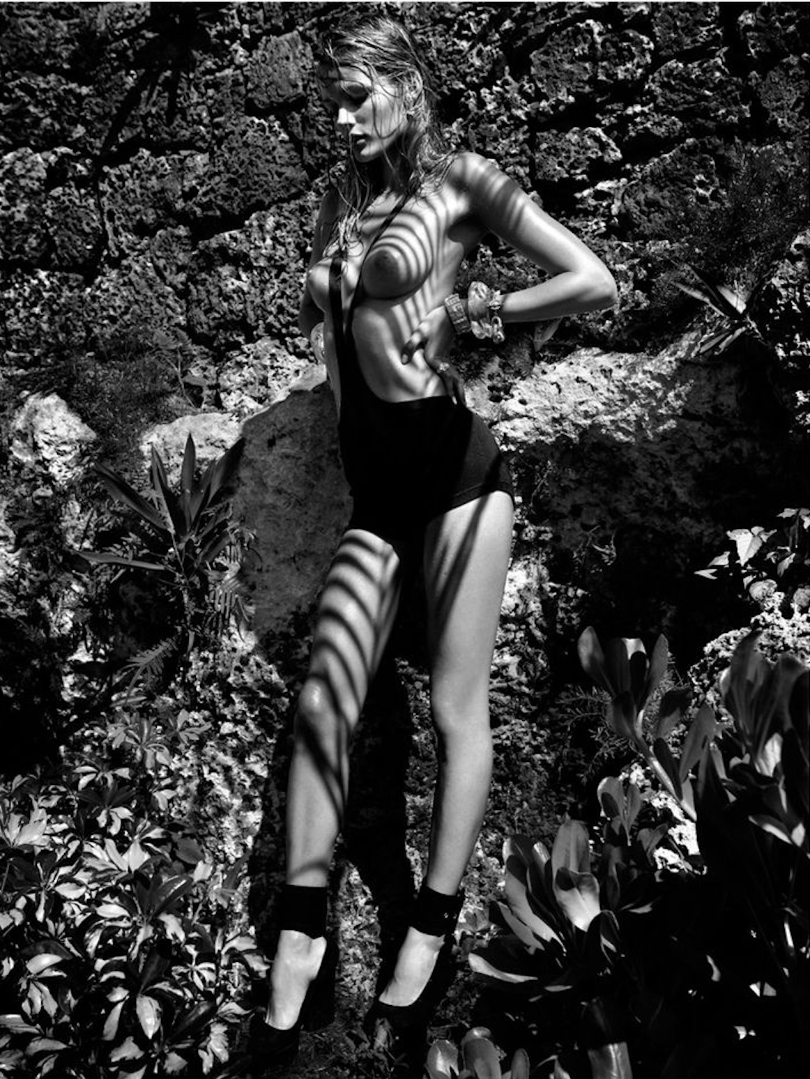 Edita-Vilkeviciute-by-Greg-Kadel-Vogue-Espana-March-2012-13.png