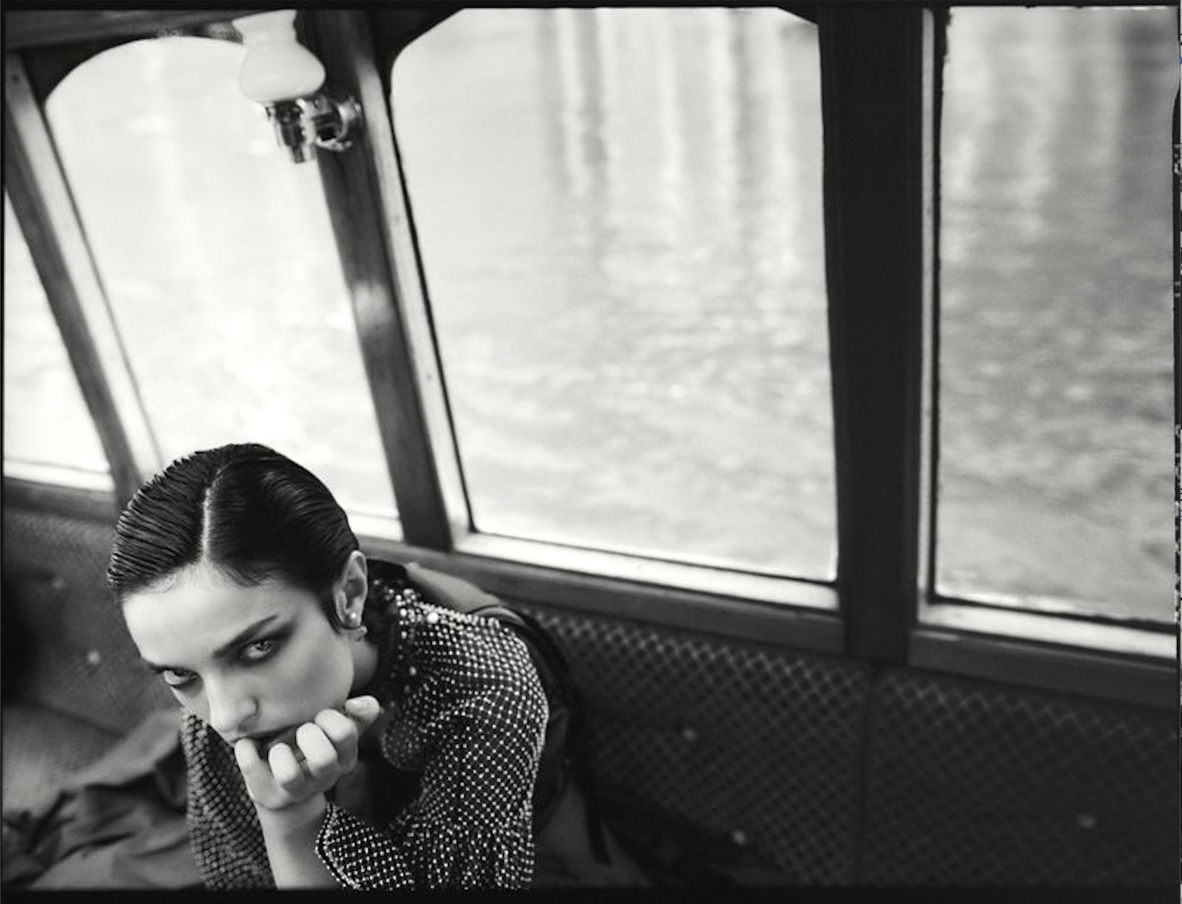 Marilou-Hanriot-by-Jorin-Koers-Vogue-Netherlands-November-2024-3.png