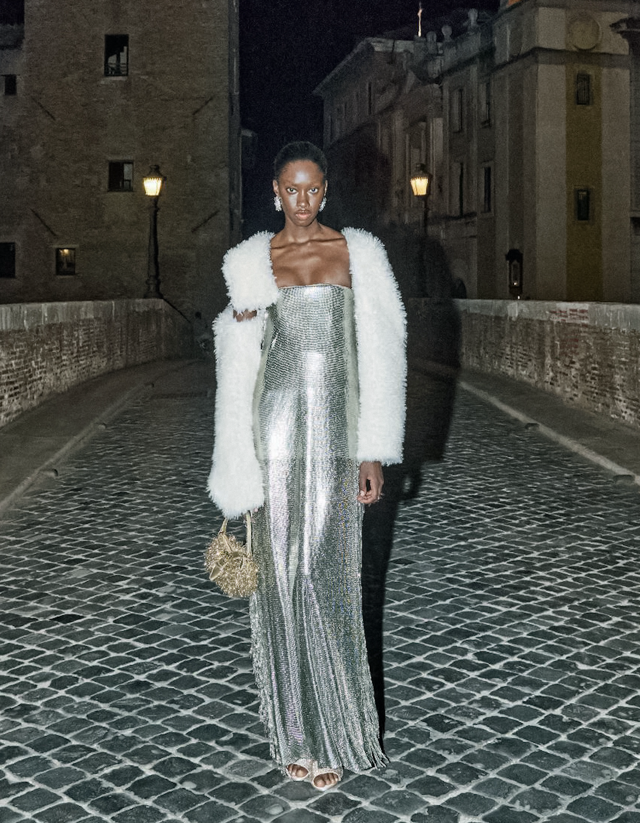 Sheila-Bawar-by-Mauro-Maglione-Harpers-Bazaar-Italia-November-2024-8.jpeg