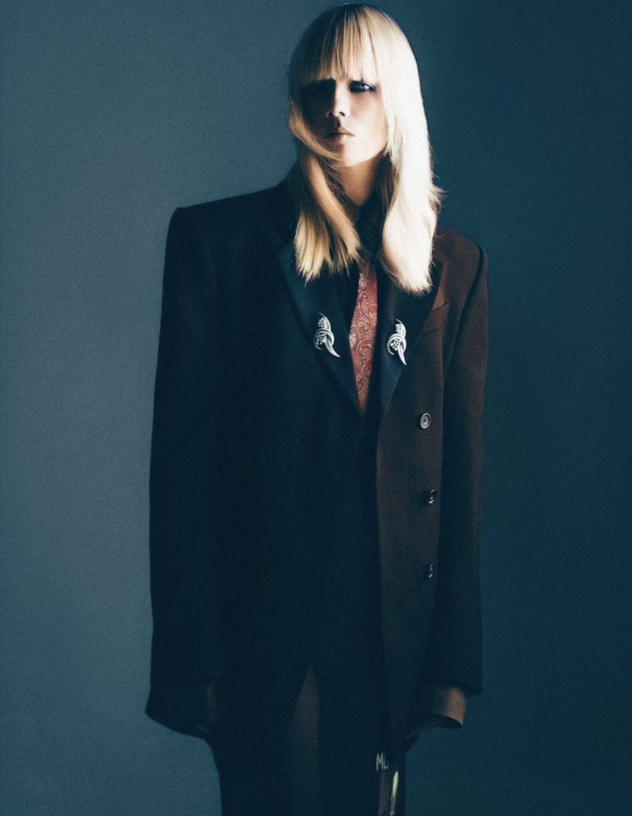 Marjan-Jonkman-by-JuanKr-Vogue-Portugal-November-2024-3.png